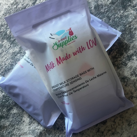 Eufy Wearable Breast Pump S1 Pro - Cream - Picture 5 of 6